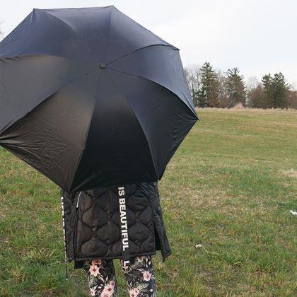 Obrazek z Składany parasol - przestrzeń